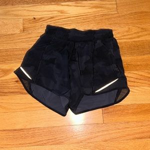 Lululemon Hotty Hots